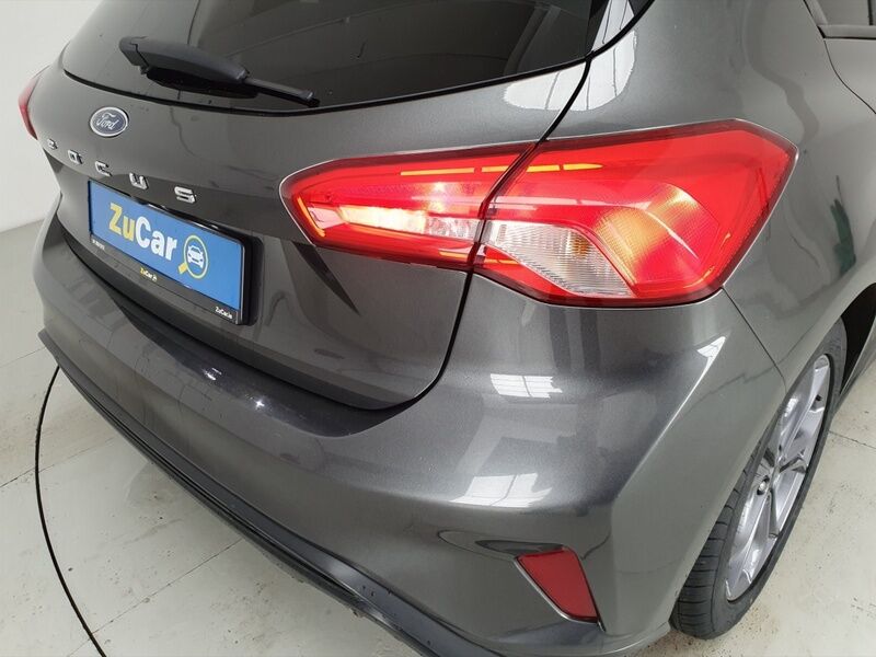 More views of Ford Focus