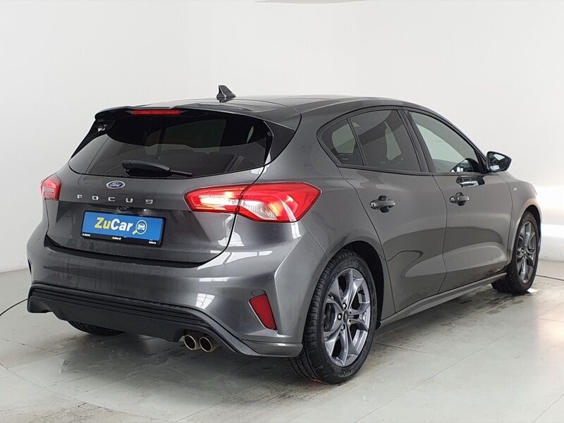 More views of Ford Focus