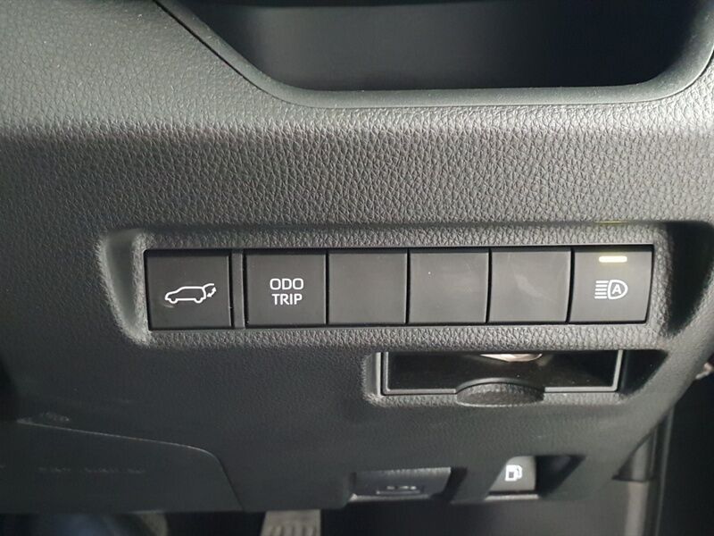 More views of Toyota Rav4
