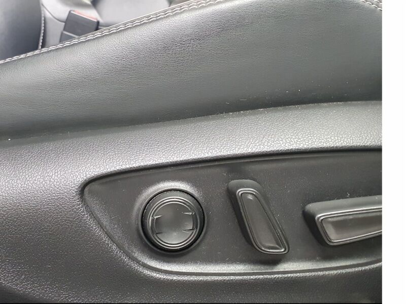 More views of Toyota Rav4