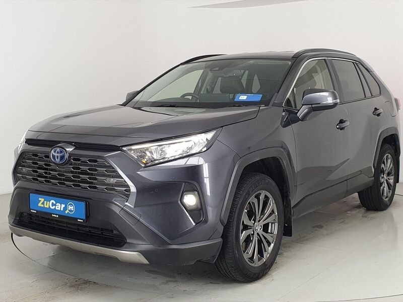 More views of Toyota Rav4