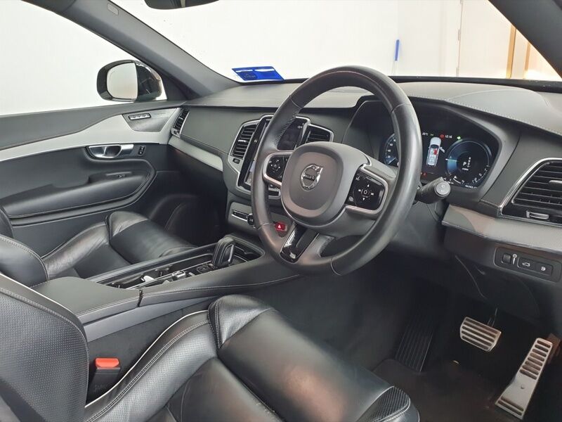 More views of Volvo XC90