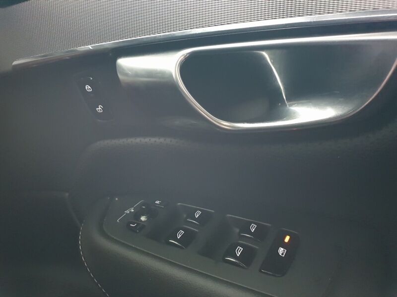 More views of Volvo XC90