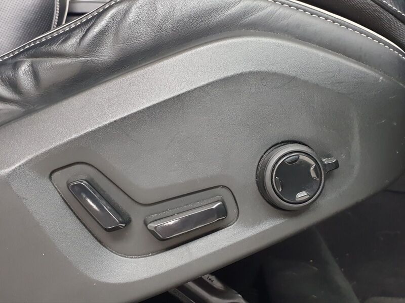 More views of Volvo XC90