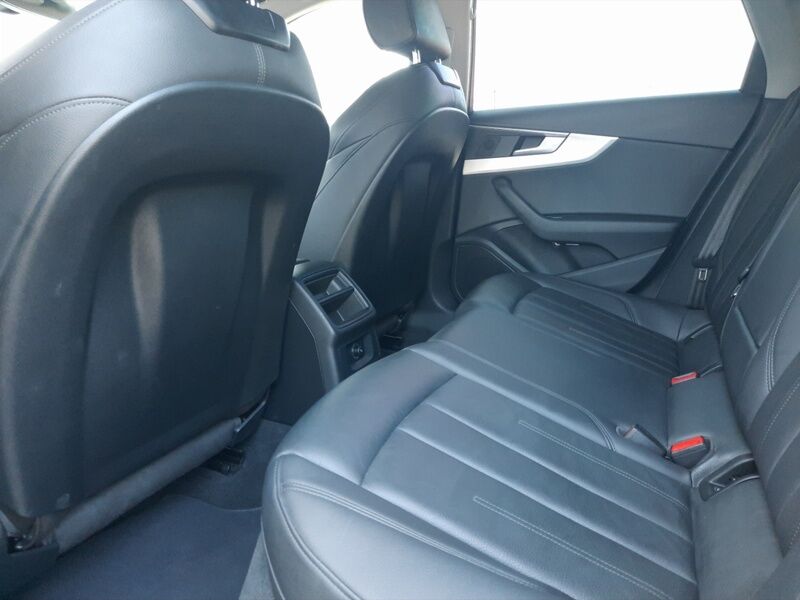 More views of Audi A4