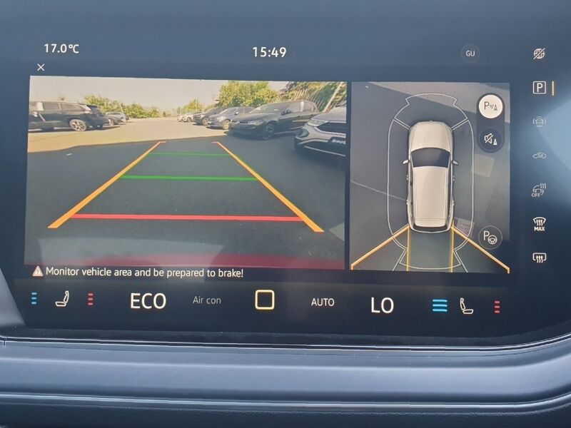 More views of Volkswagen Touareg