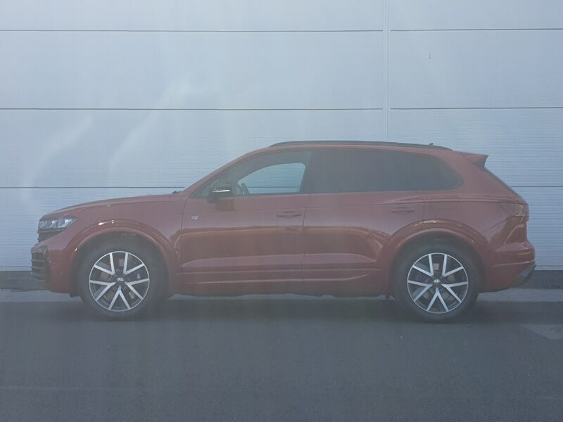 More views of Volkswagen Touareg