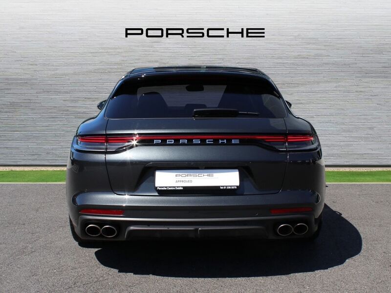 More views of Porsche Panamera