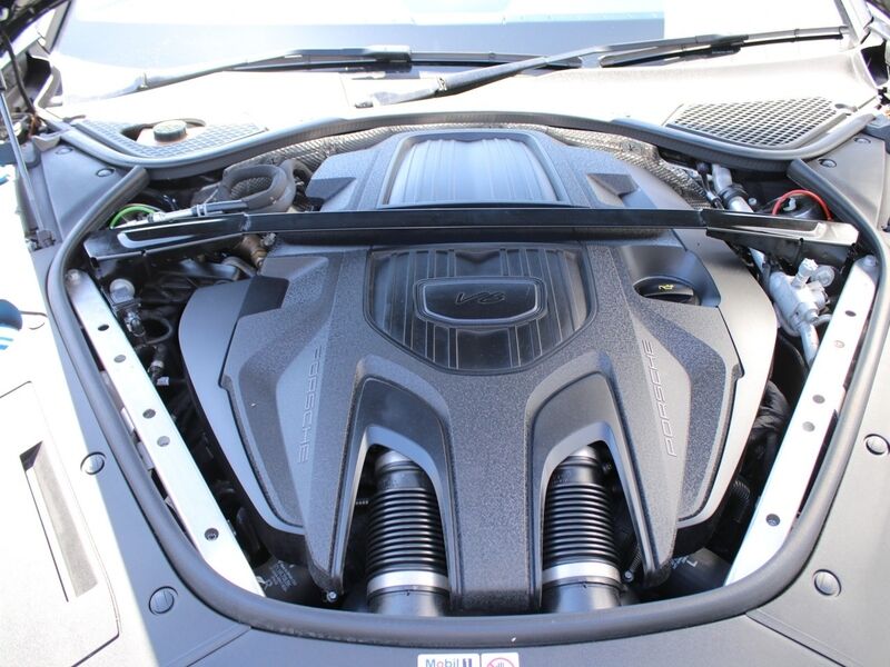 More views of Porsche Panamera