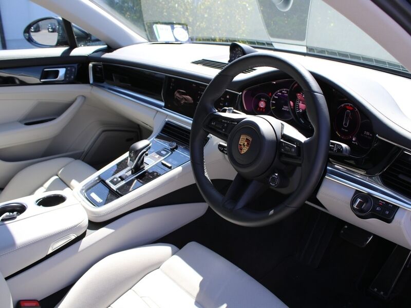 More views of Porsche Panamera