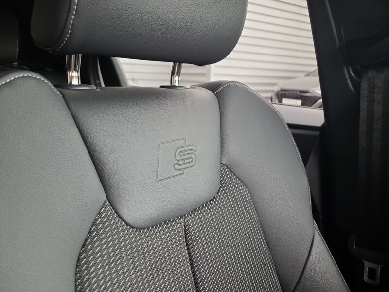 More views of Audi A1