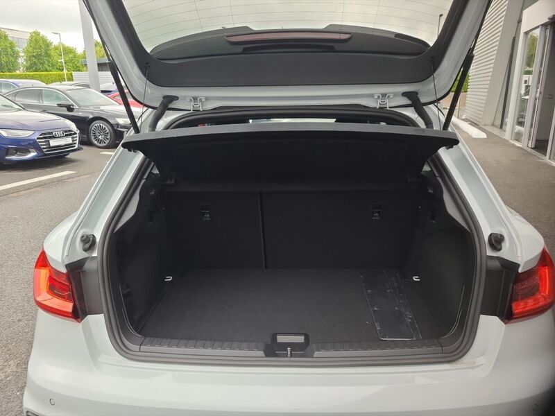 More views of Audi A1
