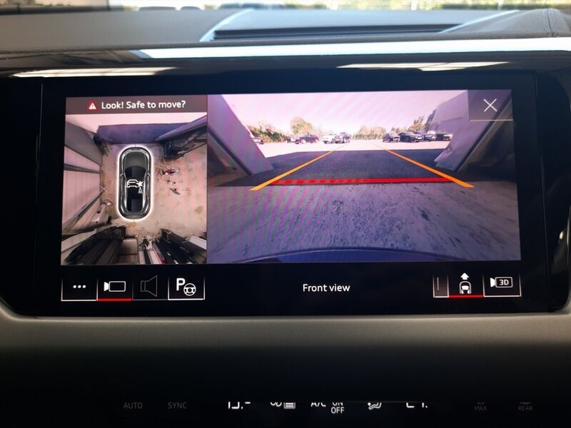 More views of Audi e-tron GT quattro