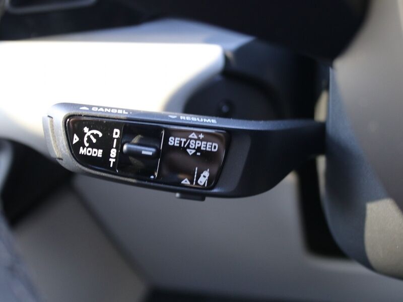More views of Porsche Macan