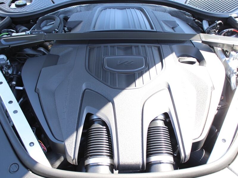 More views of Porsche Panamera