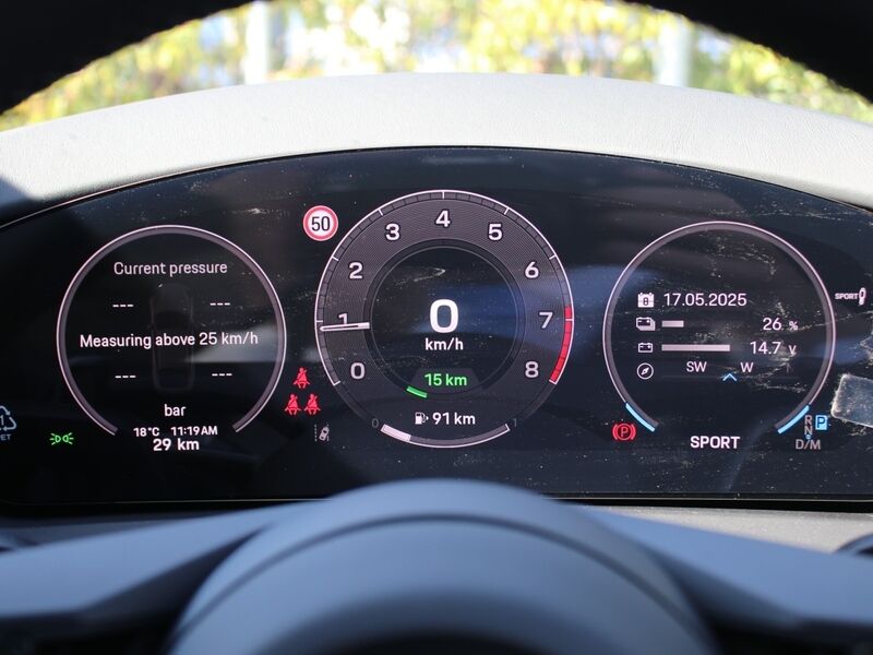 More views of Porsche Panamera