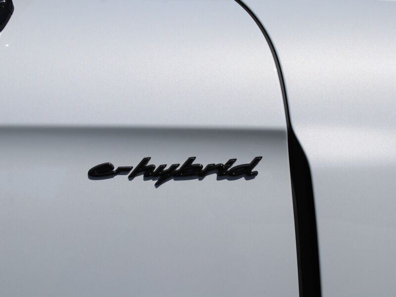 More views of Porsche Panamera