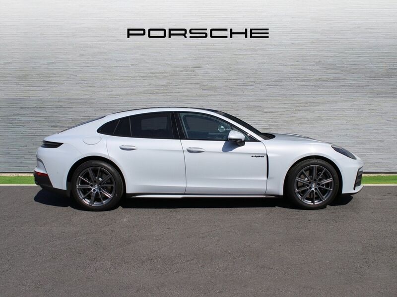 More views of Porsche Panamera