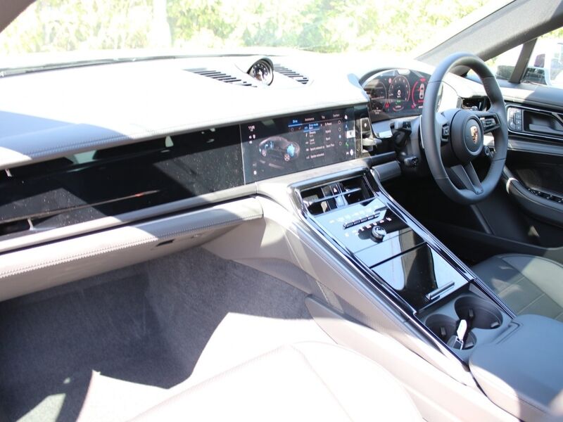 More views of Porsche Panamera
