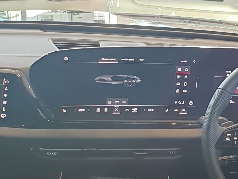 More views of Audi A6 Avant