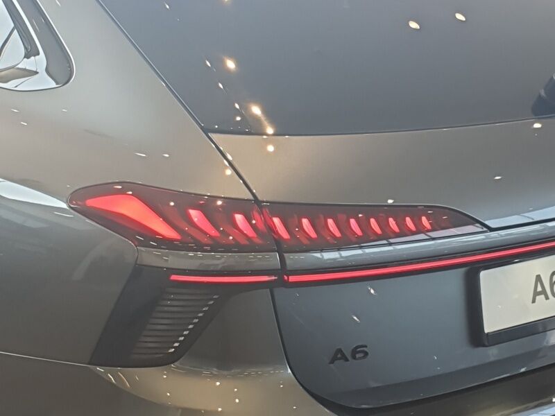 More views of Audi A6 Avant