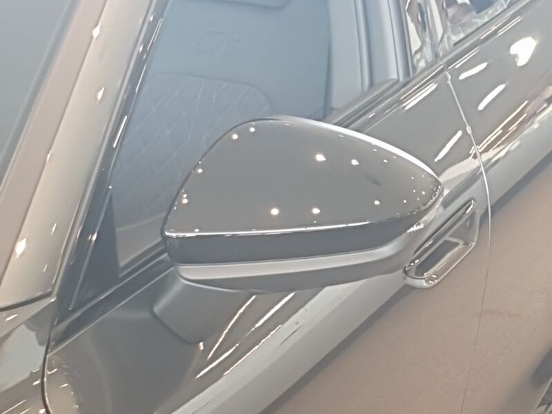 More views of Audi A6 Avant