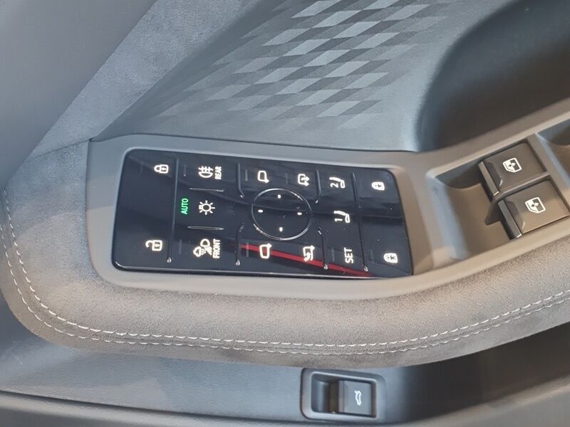 More views of Audi A6 Avant