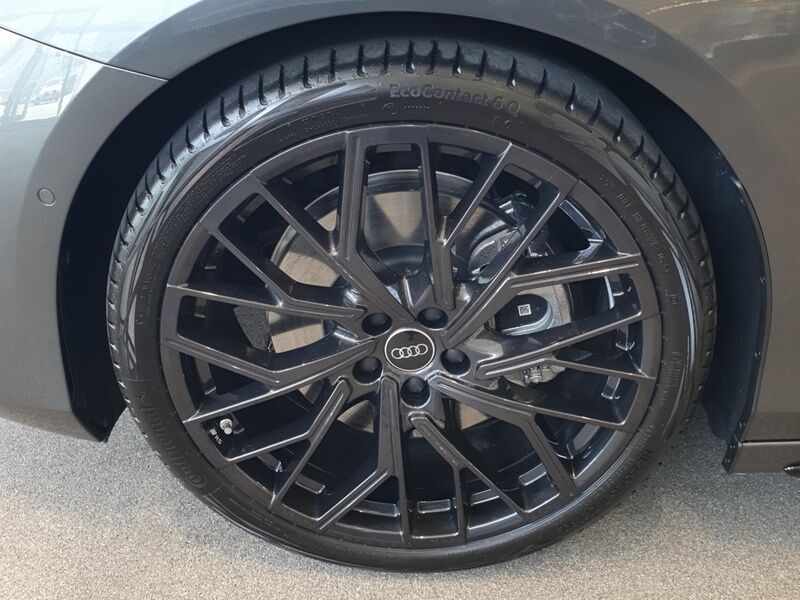 More views of Audi A6 Avant