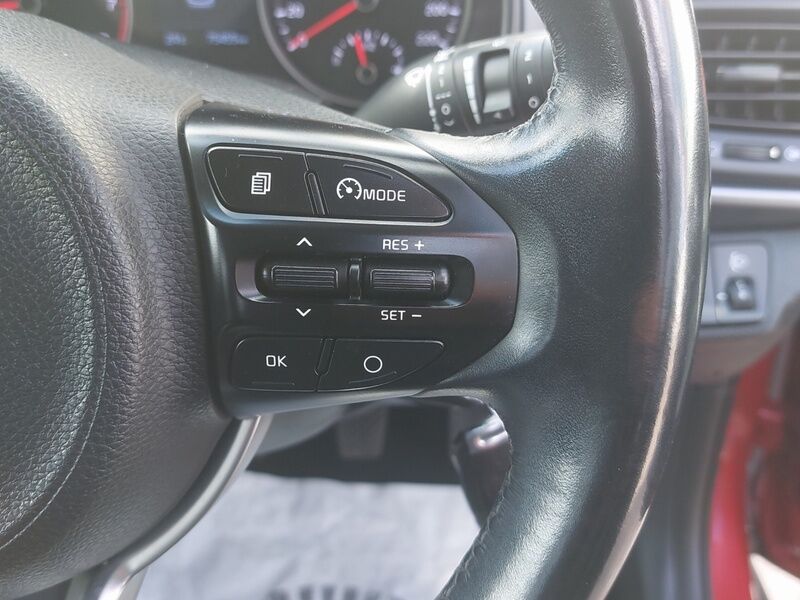 More views of Kia Stonic