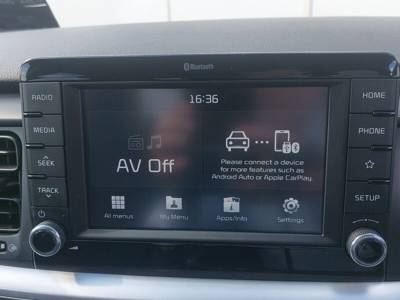 More views of Kia Stonic