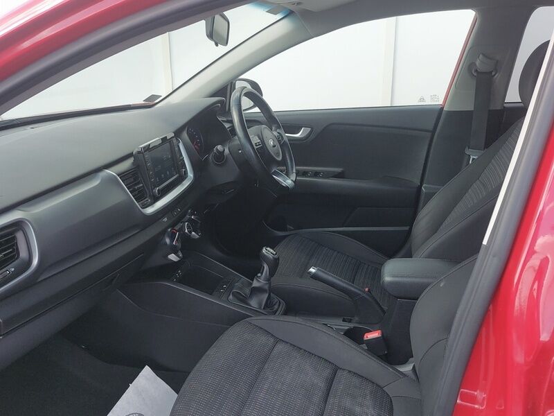More views of Kia Stonic