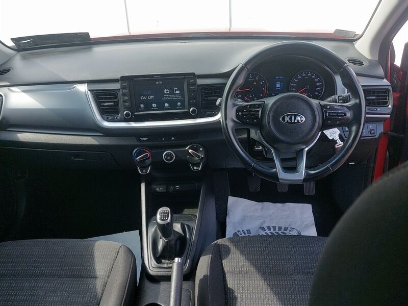More views of Kia Stonic