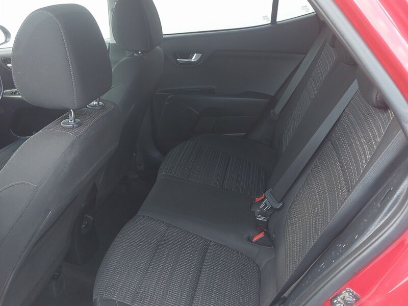 More views of Kia Stonic