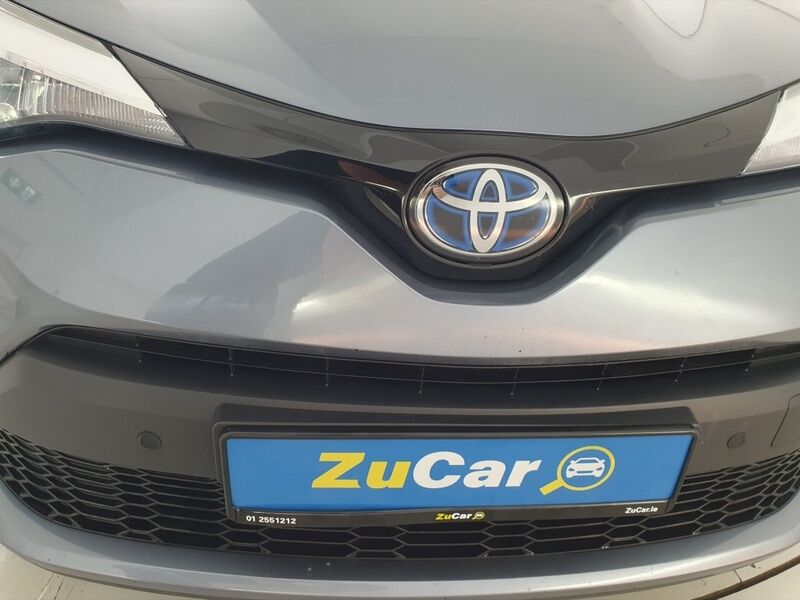 More views of Toyota C-HR