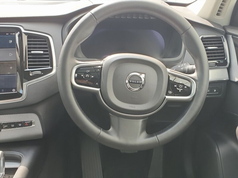 More views of Volvo XC90