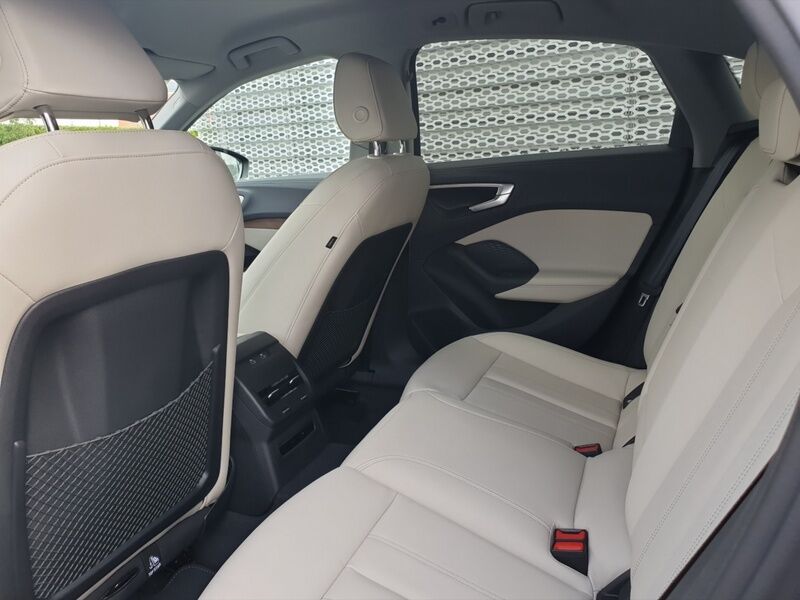 More views of Audi A5