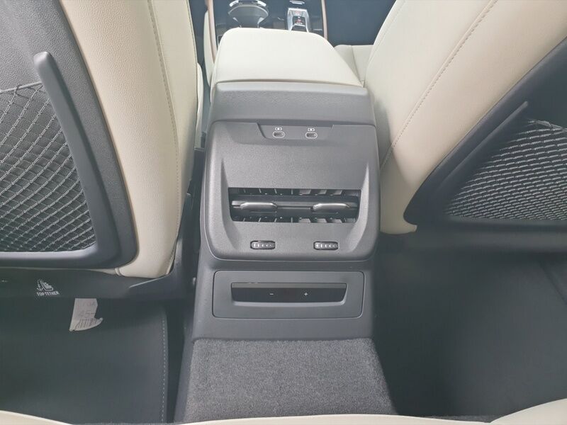 More views of Audi A5