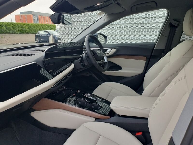 More views of Audi A5