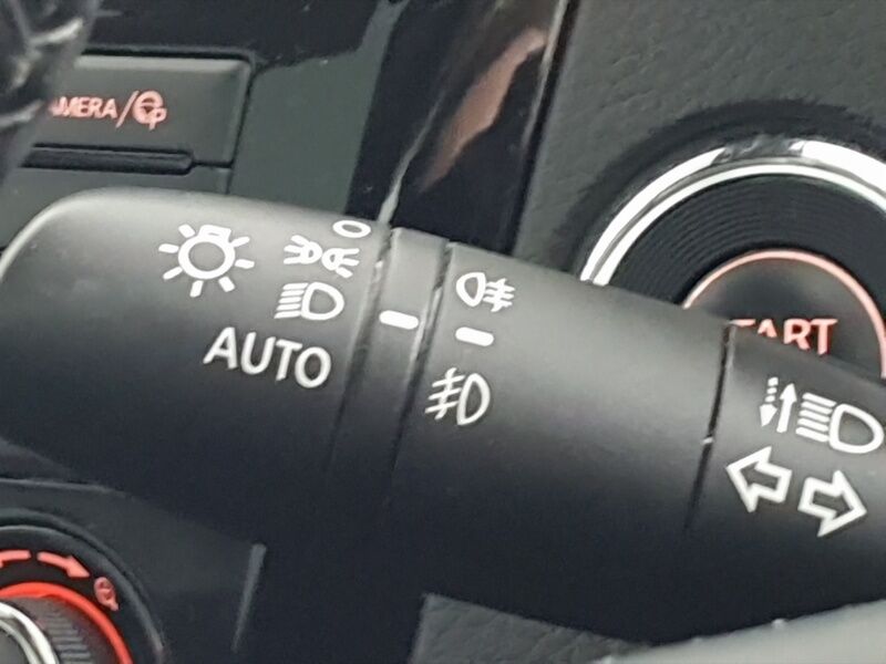 More views of Nissan QASHQAI
