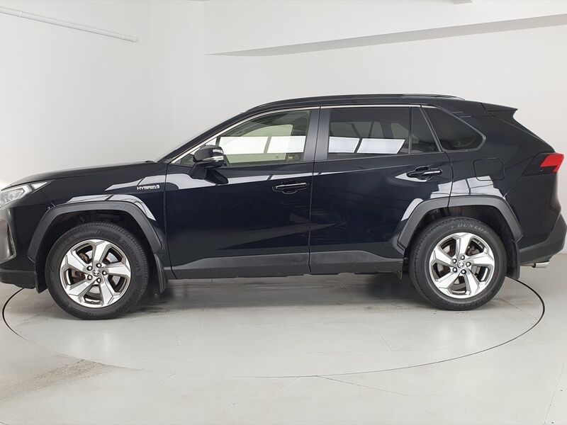 More views of Toyota Rav4