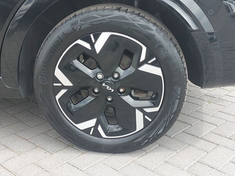 More views of Kia E-Niro