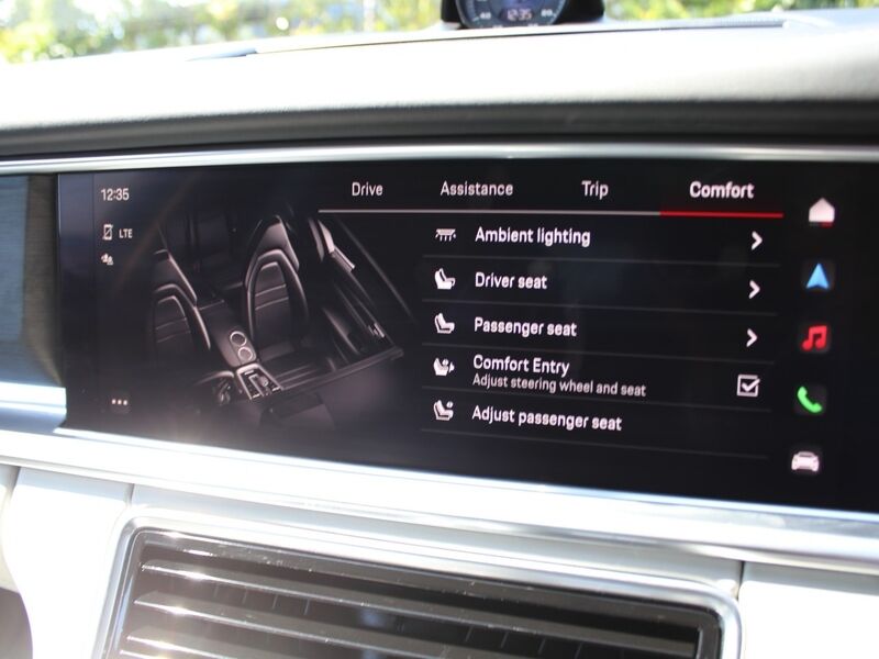 More views of Porsche Panamera