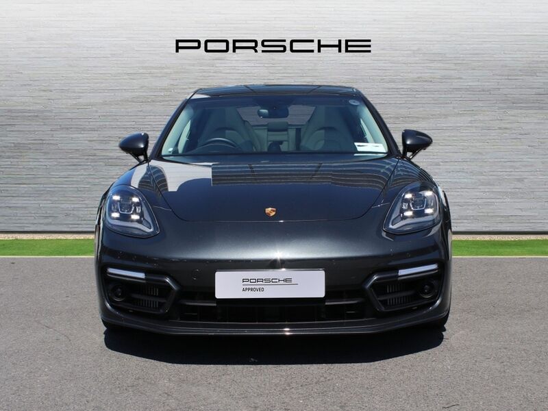 More views of Porsche Panamera