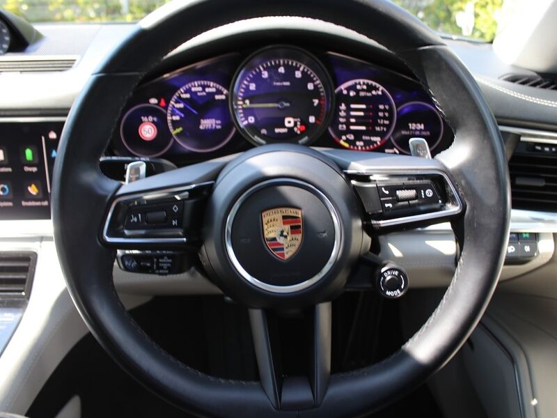 More views of Porsche Panamera
