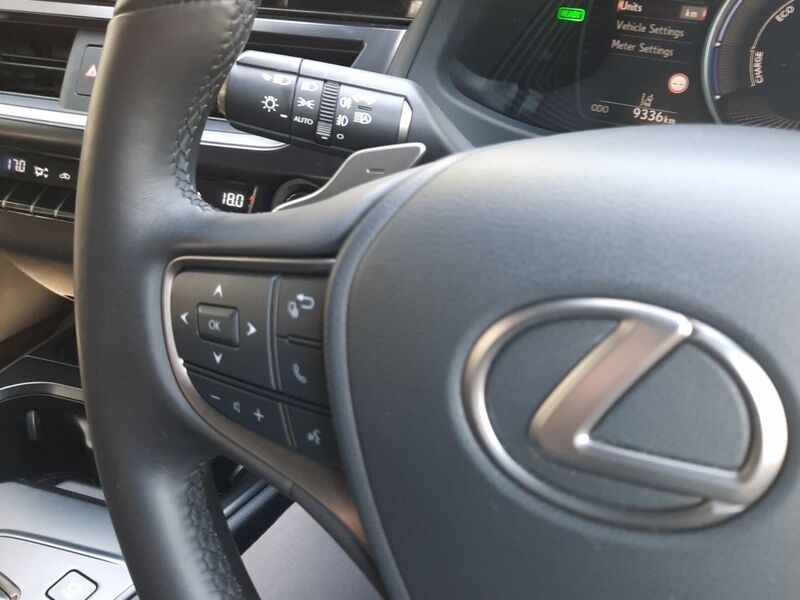 More views of Lexus UX