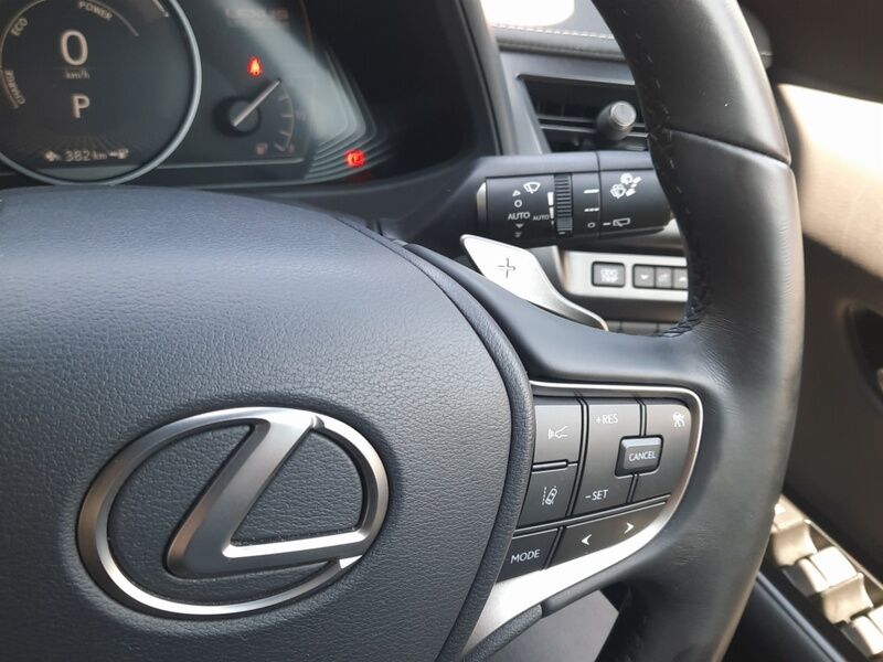 More views of Lexus UX