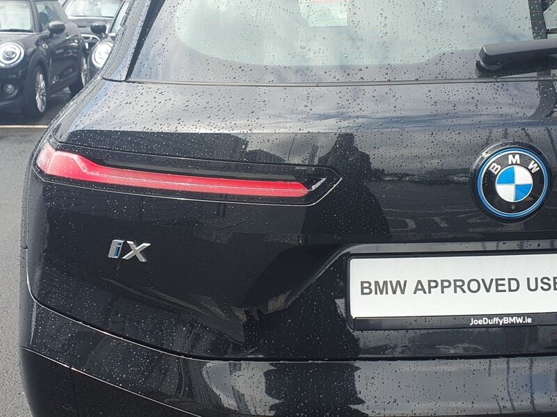 More views of BMW iX
