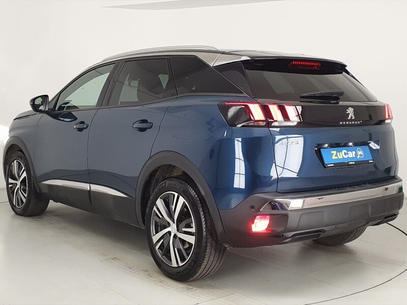 More views of Peugeot 3008