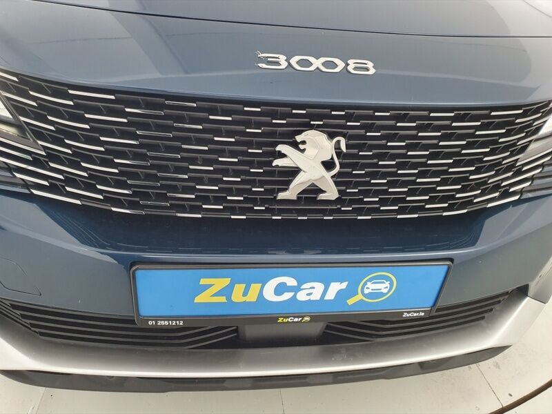 More views of Peugeot 3008