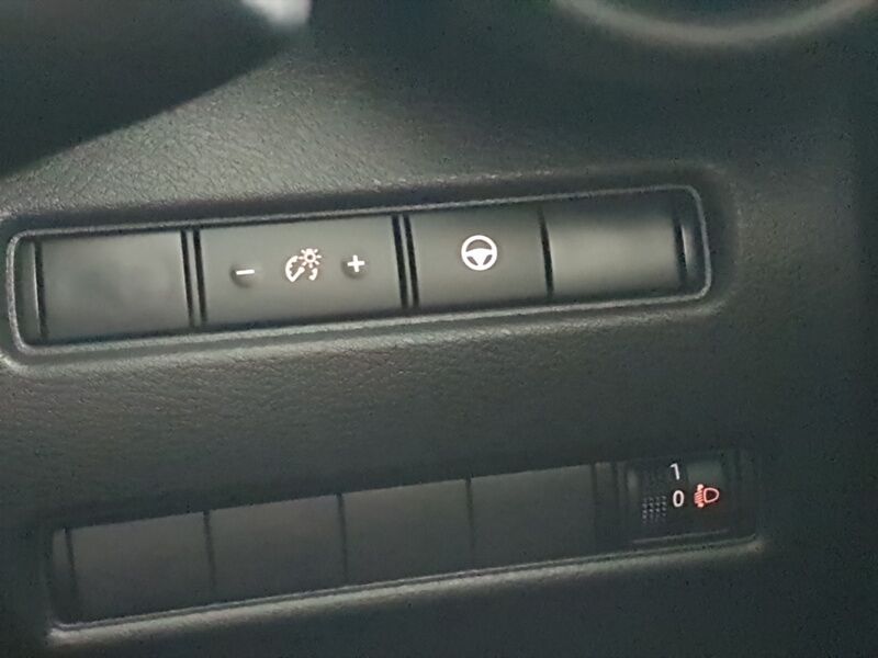 More views of Nissan Juke